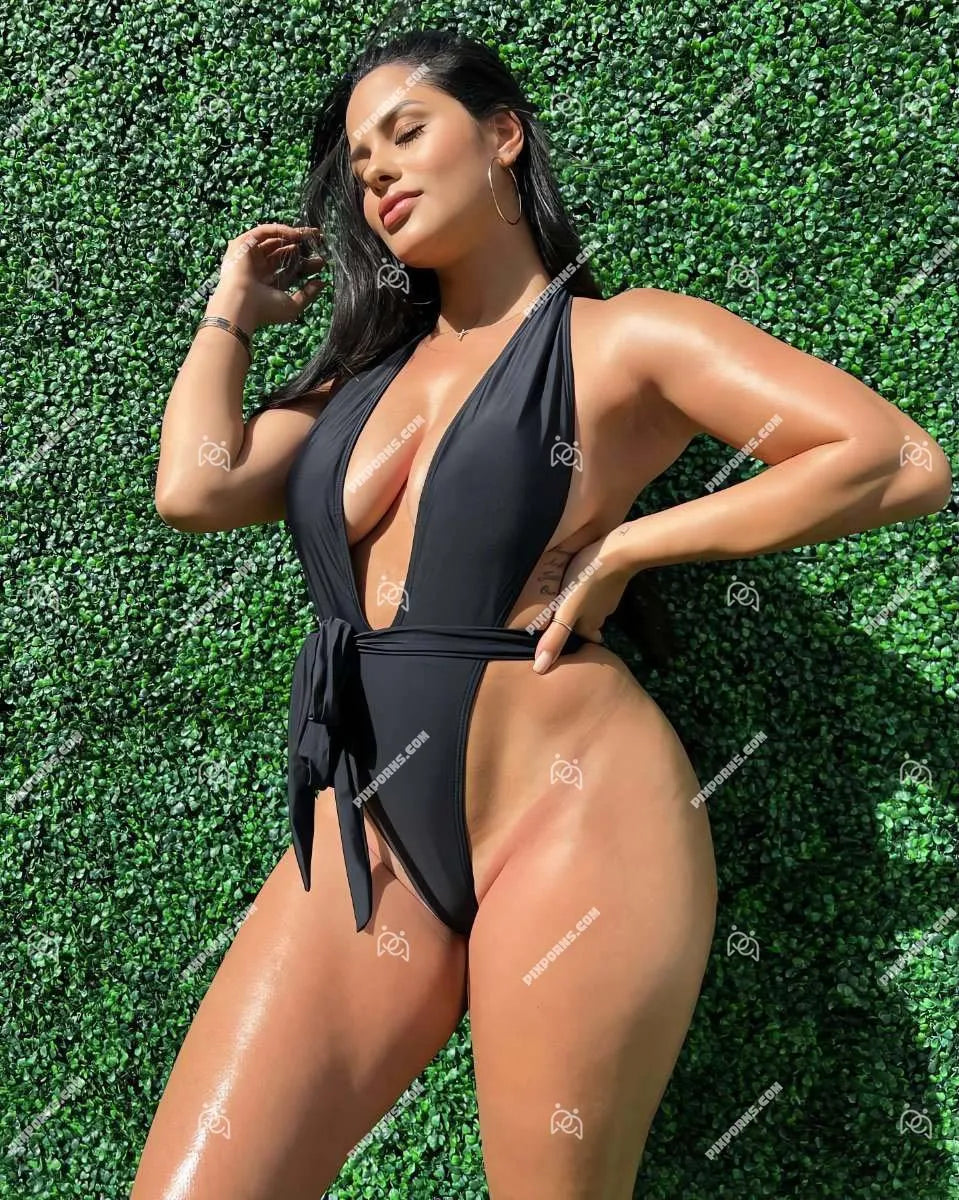 Katya Elise Henry sexy model canvas print photo wall art – Pose 10
